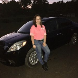 Meet your Posher, Katelyn